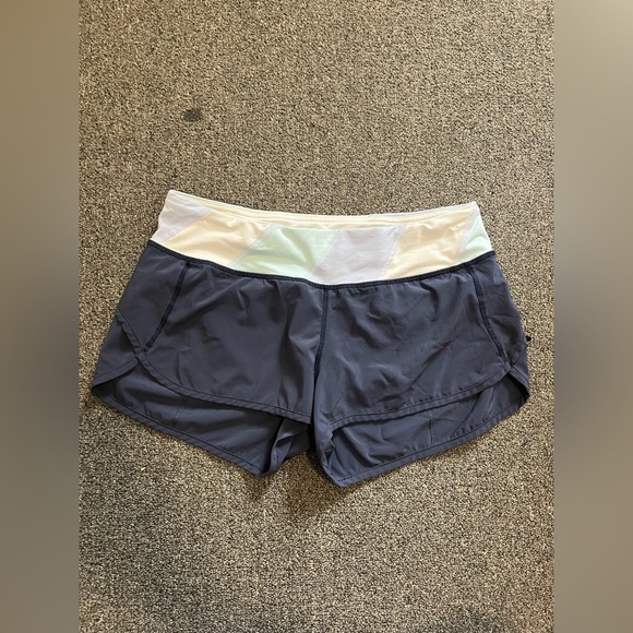 Lululemon Run: Speed Short *4-way Stretch - Picture 6 of 13